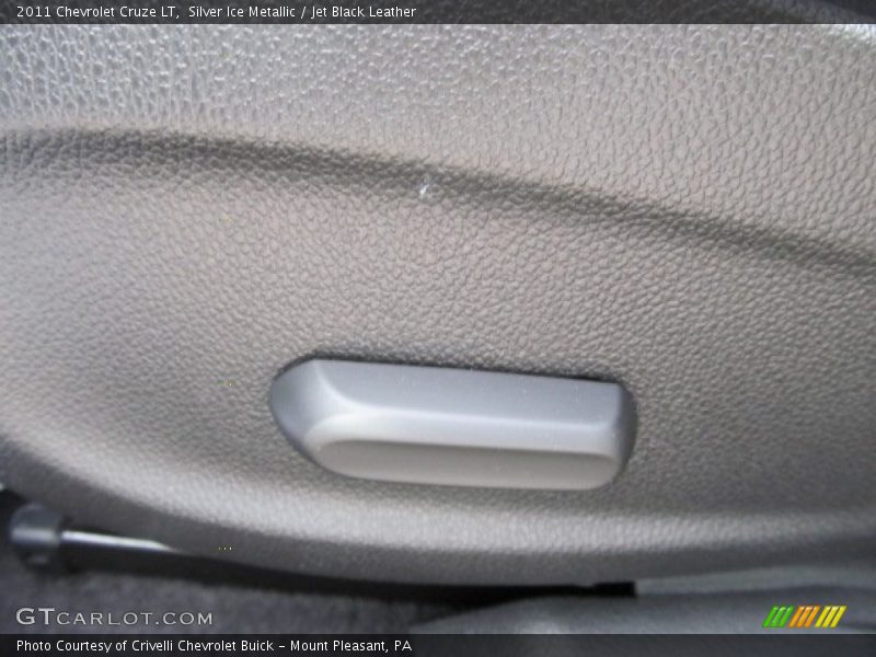 Silver Ice Metallic / Jet Black Leather 2011 Chevrolet Cruze LT