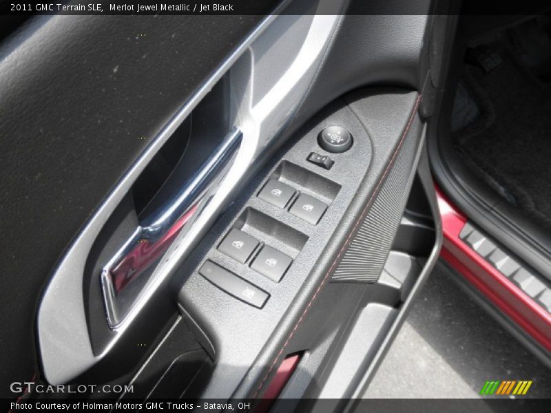 Merlot Jewel Metallic / Jet Black 2011 GMC Terrain SLE