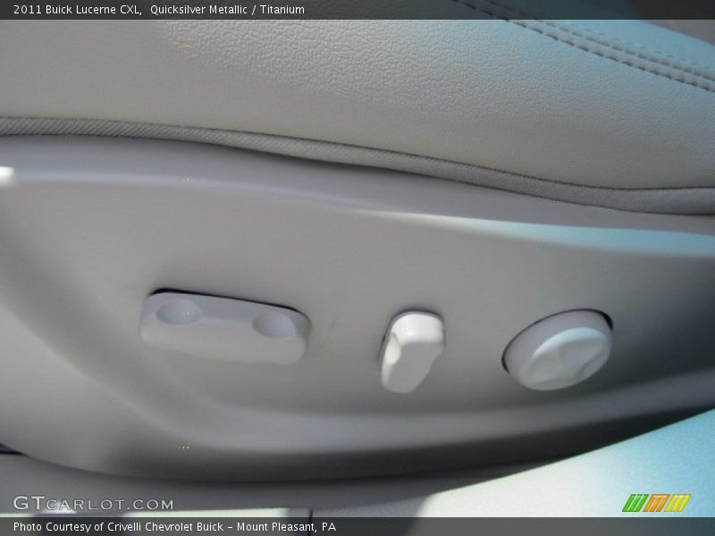 Quicksilver Metallic / Titanium 2011 Buick Lucerne CXL