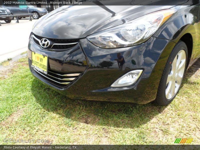 Midnight Black / Beige 2012 Hyundai Elantra Limited