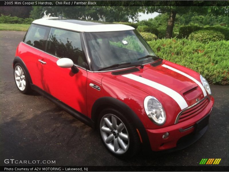 Chili Red / Panther Black 2005 Mini Cooper S Hardtop