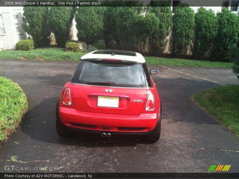 Chili Red / Panther Black 2005 Mini Cooper S Hardtop