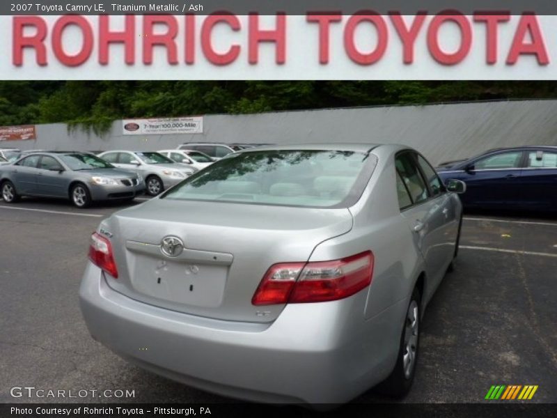 Titanium Metallic / Ash 2007 Toyota Camry LE