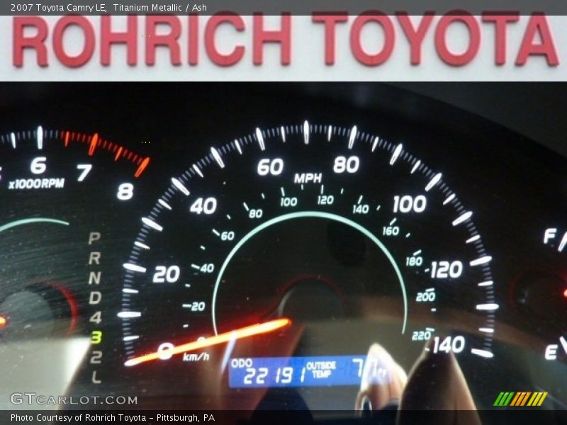 Titanium Metallic / Ash 2007 Toyota Camry LE