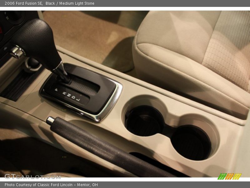 Black / Medium Light Stone 2006 Ford Fusion SE