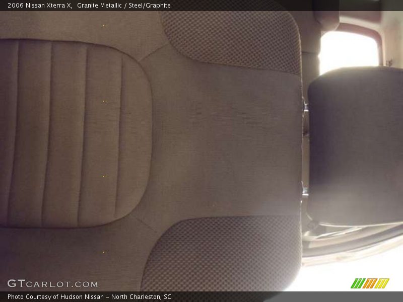 Granite Metallic / Steel/Graphite 2006 Nissan Xterra X