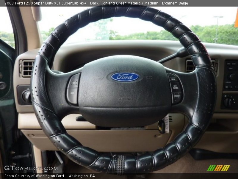 Dark Highland Green Metallic / Medium Parchment Beige 2003 Ford F250 Super Duty XLT SuperCab 4x4
