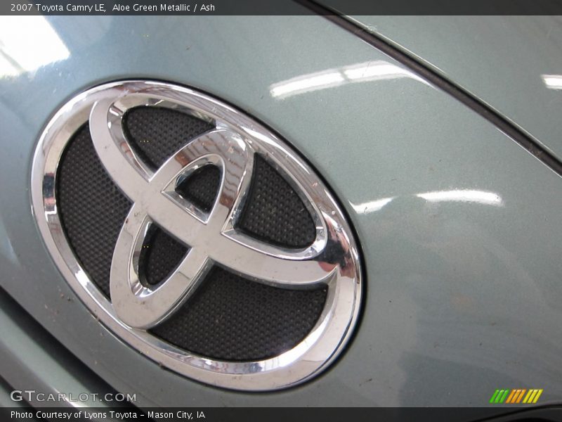 Aloe Green Metallic / Ash 2007 Toyota Camry LE