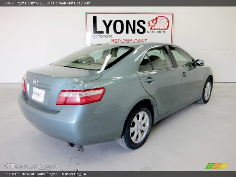 Aloe Green Metallic / Ash 2007 Toyota Camry LE