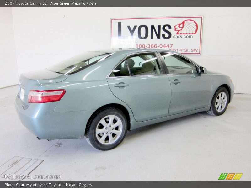 Aloe Green Metallic / Ash 2007 Toyota Camry LE