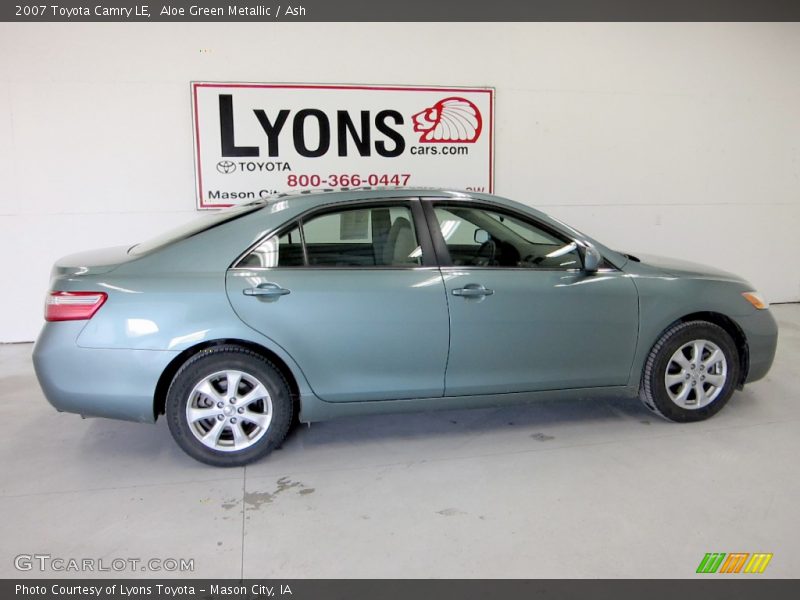 Aloe Green Metallic / Ash 2007 Toyota Camry LE