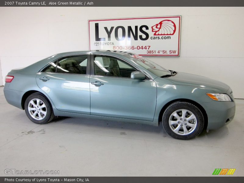 Aloe Green Metallic / Ash 2007 Toyota Camry LE