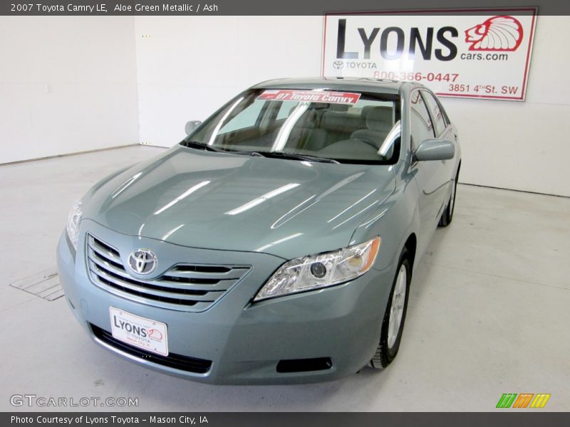 Aloe Green Metallic / Ash 2007 Toyota Camry LE