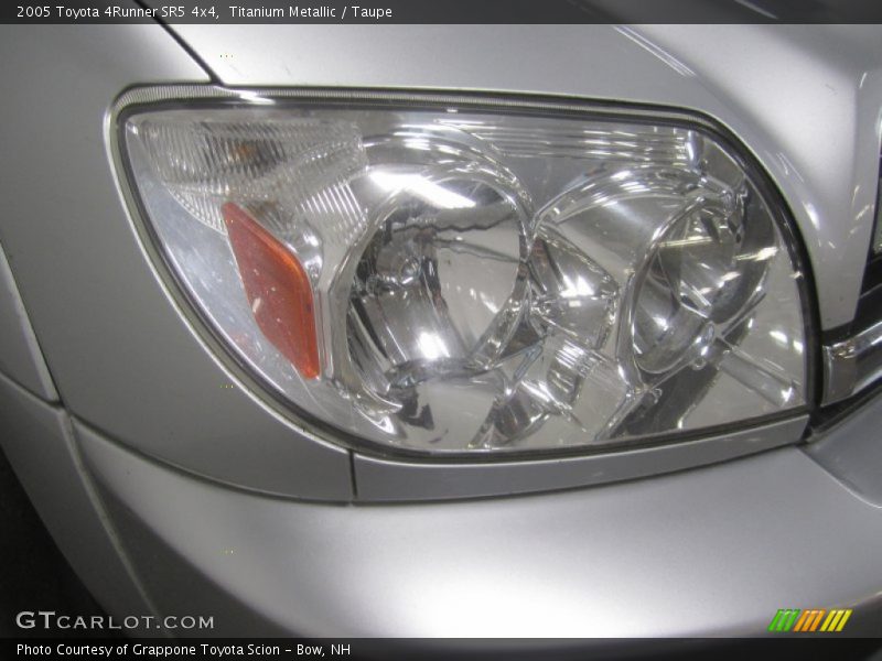 Titanium Metallic / Taupe 2005 Toyota 4Runner SR5 4x4
