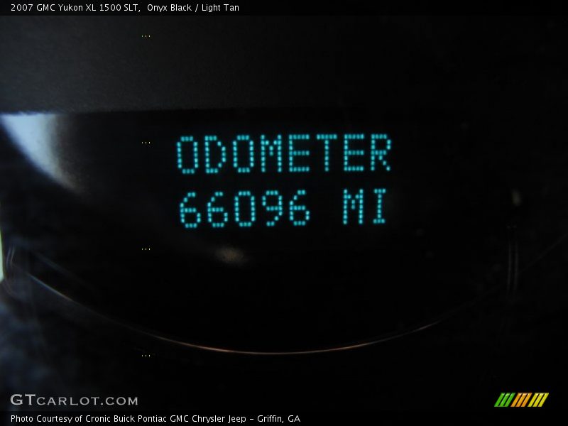 Onyx Black / Light Tan 2007 GMC Yukon XL 1500 SLT