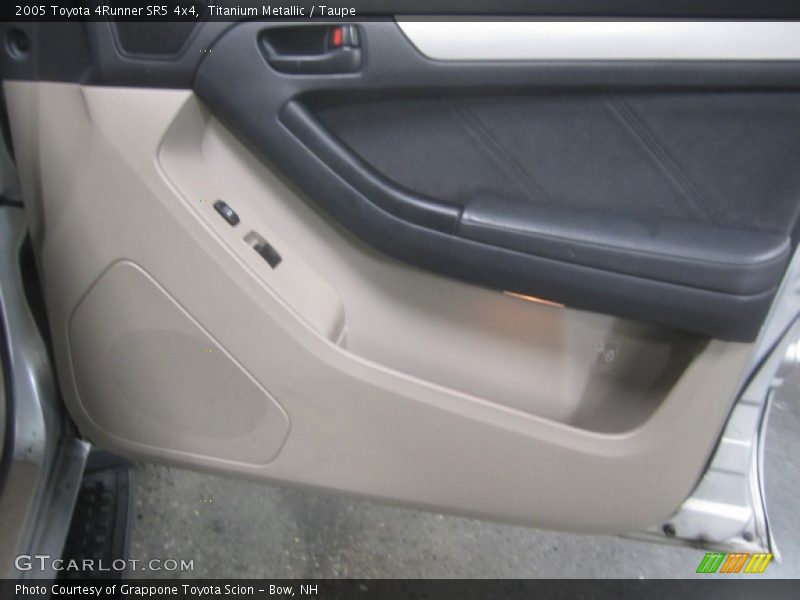 Titanium Metallic / Taupe 2005 Toyota 4Runner SR5 4x4