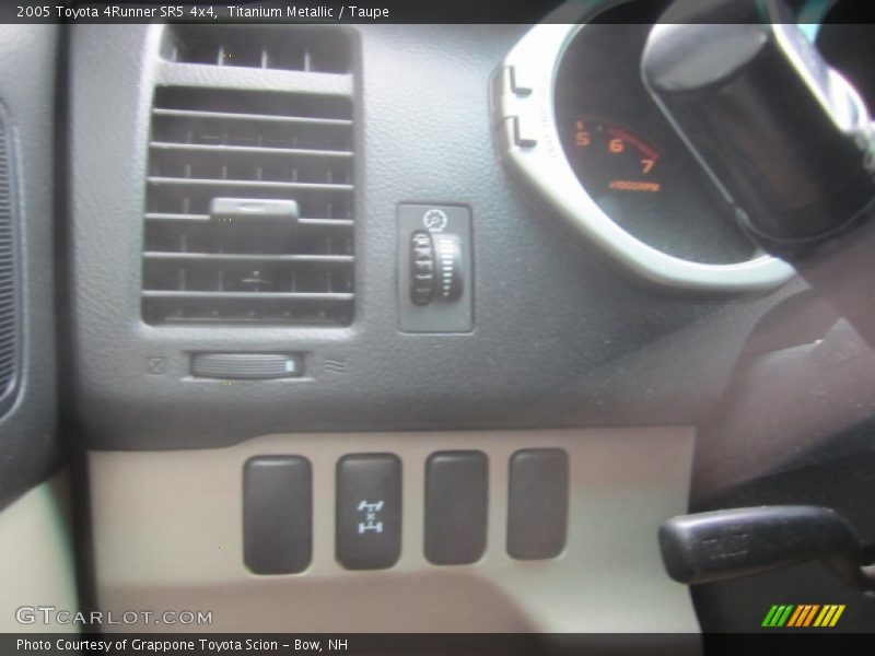 Titanium Metallic / Taupe 2005 Toyota 4Runner SR5 4x4
