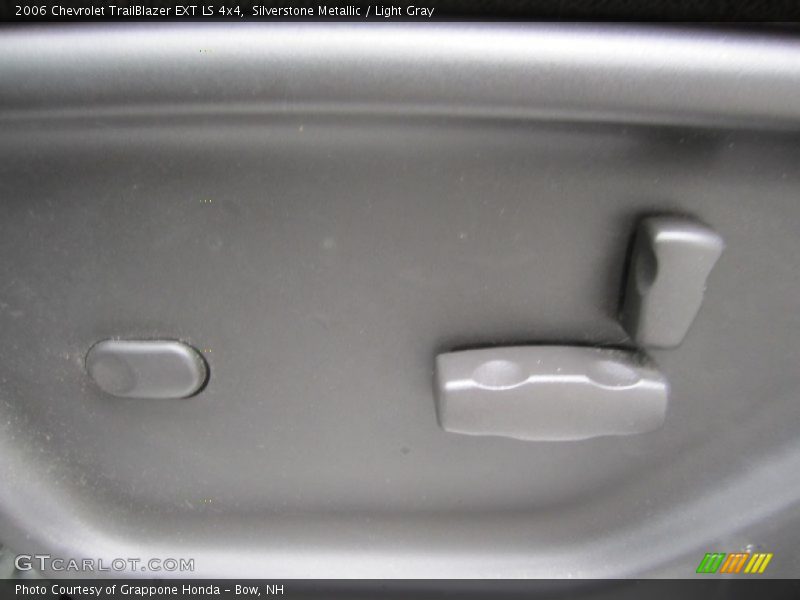 Silverstone Metallic / Light Gray 2006 Chevrolet TrailBlazer EXT LS 4x4