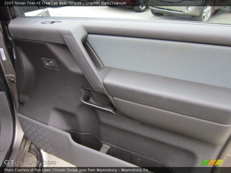 Granite / Graphite Black/Titanium 2007 Nissan Titan XE Crew Cab 4x4