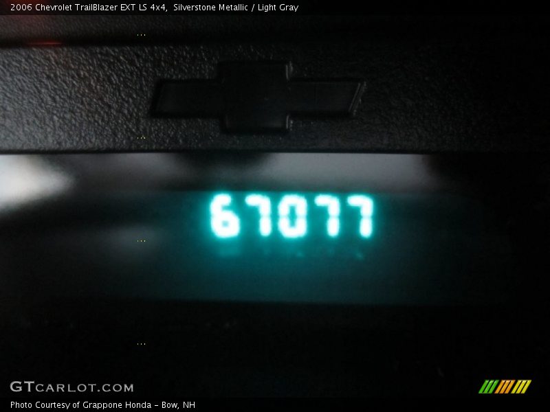 Silverstone Metallic / Light Gray 2006 Chevrolet TrailBlazer EXT LS 4x4