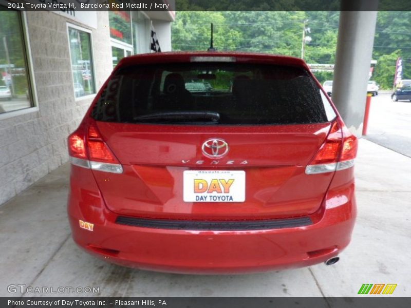 Barcelona Red Metallic / Ivory 2011 Toyota Venza I4