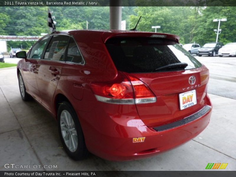 Barcelona Red Metallic / Ivory 2011 Toyota Venza I4