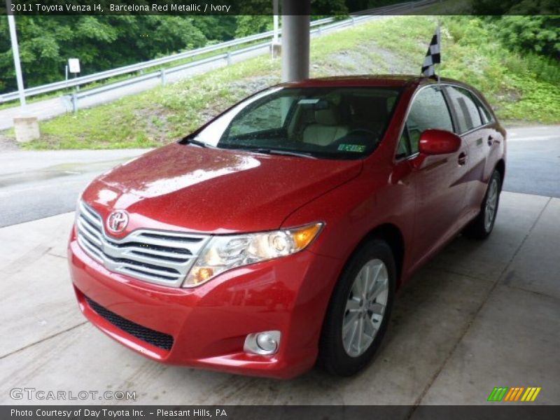Barcelona Red Metallic / Ivory 2011 Toyota Venza I4