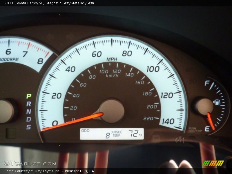 Magnetic Gray Metallic / Ash 2011 Toyota Camry SE