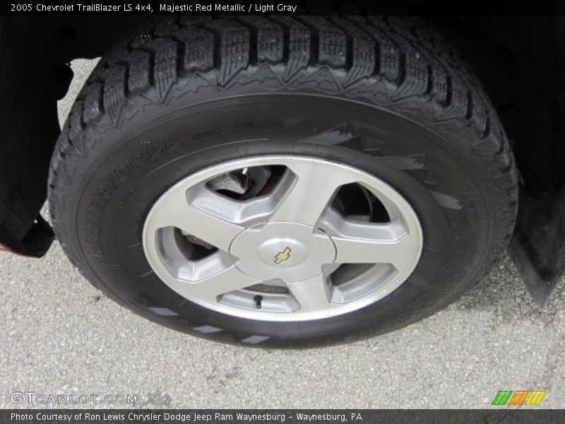 Majestic Red Metallic / Light Gray 2005 Chevrolet TrailBlazer LS 4x4