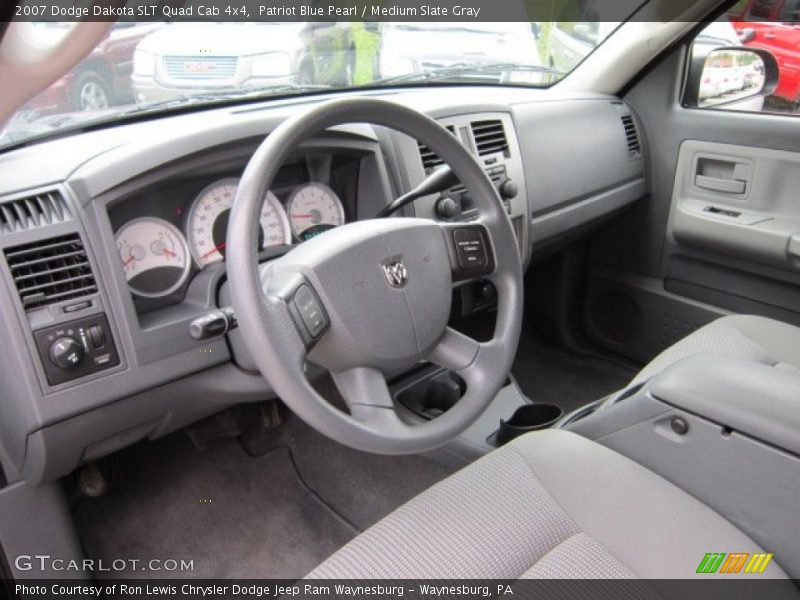 Dashboard of 2007 Dakota SLT Quad Cab 4x4