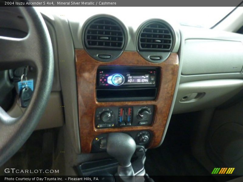 Mineral Silver Metallic / Cashmere 2004 Isuzu Ascender S 4x4