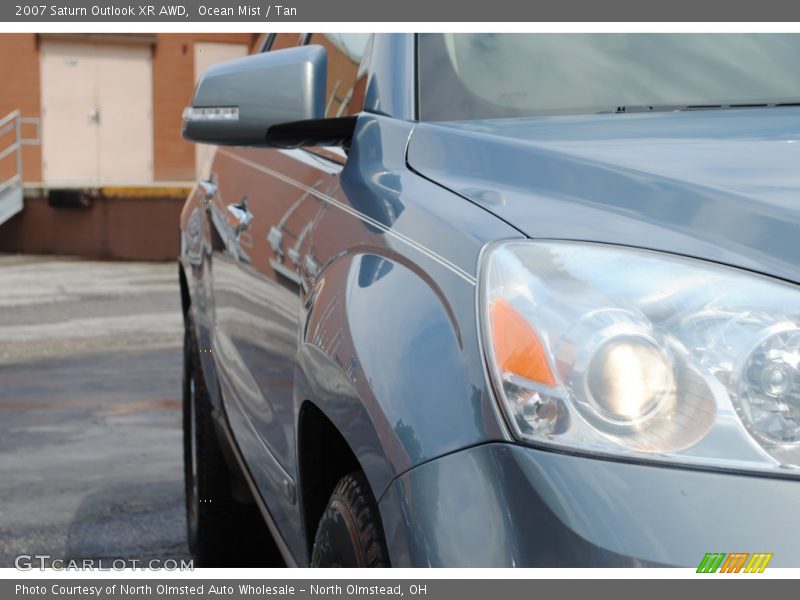 Ocean Mist / Tan 2007 Saturn Outlook XR AWD