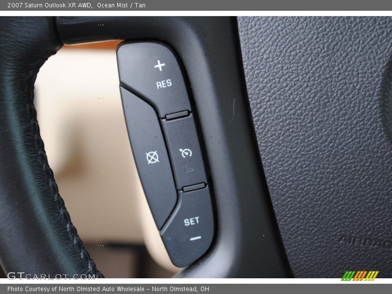 Controls of 2007 Outlook XR AWD