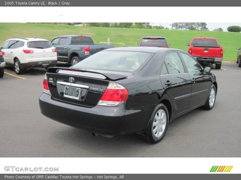 Black / Gray 2005 Toyota Camry LE