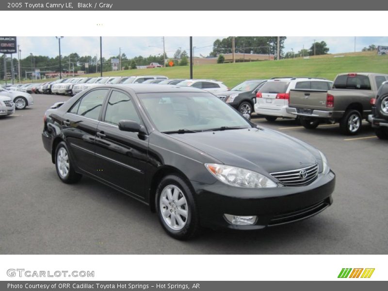 Black / Gray 2005 Toyota Camry LE