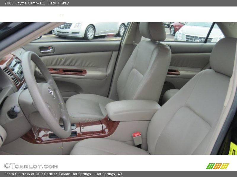 Black / Gray 2005 Toyota Camry LE