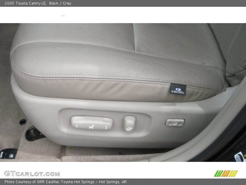 Black / Gray 2005 Toyota Camry LE