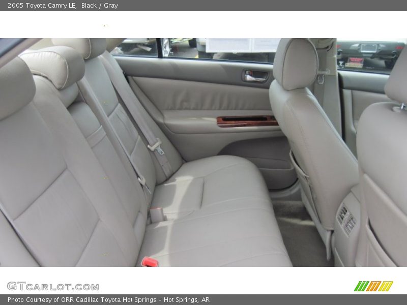 Black / Gray 2005 Toyota Camry LE