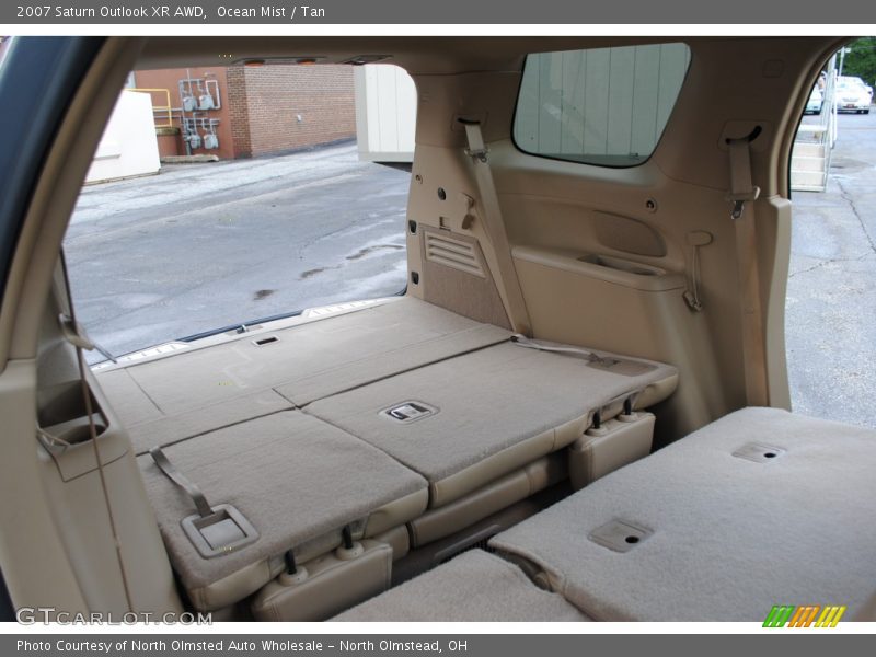 Ocean Mist / Tan 2007 Saturn Outlook XR AWD