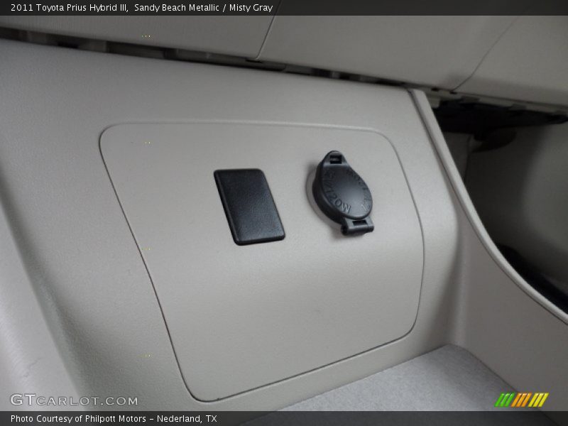 Sandy Beach Metallic / Misty Gray 2011 Toyota Prius Hybrid III