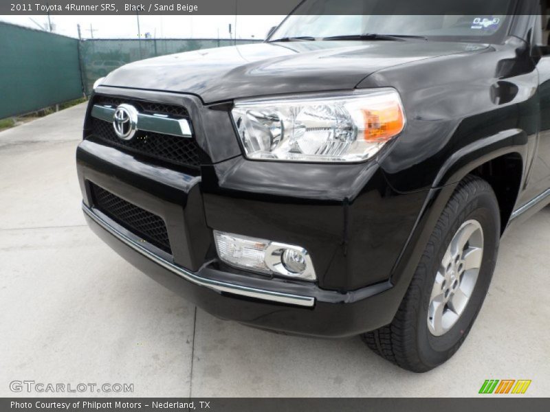 Black / Sand Beige 2011 Toyota 4Runner SR5