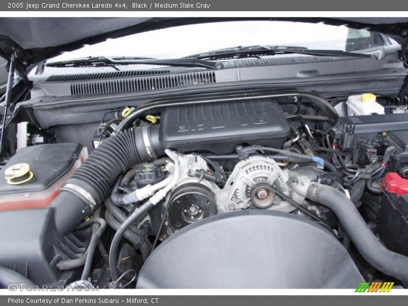 Black / Medium Slate Gray 2005 Jeep Grand Cherokee Laredo 4x4