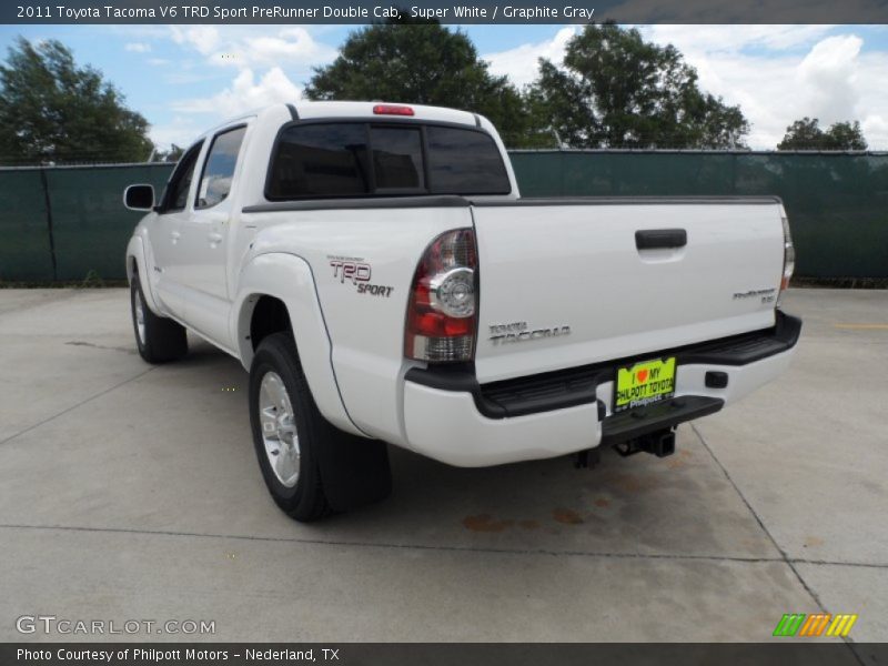 Super White / Graphite Gray 2011 Toyota Tacoma V6 TRD Sport PreRunner Double Cab