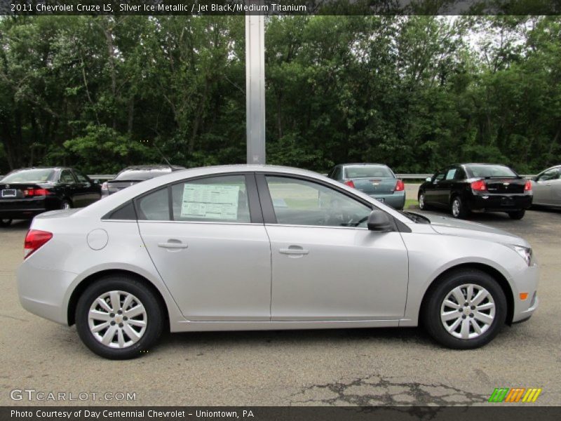 Silver Ice Metallic / Jet Black/Medium Titanium 2011 Chevrolet Cruze LS