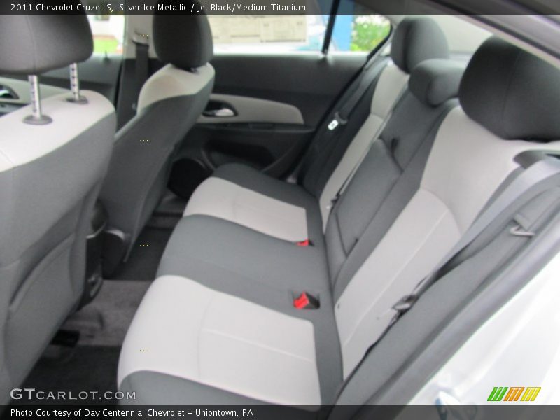 Silver Ice Metallic / Jet Black/Medium Titanium 2011 Chevrolet Cruze LS