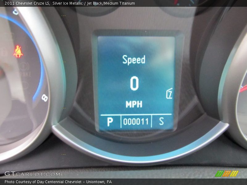 Silver Ice Metallic / Jet Black/Medium Titanium 2011 Chevrolet Cruze LS