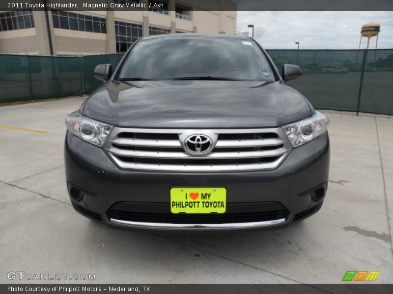 Magnetic Gray Metallic / Ash 2011 Toyota Highlander