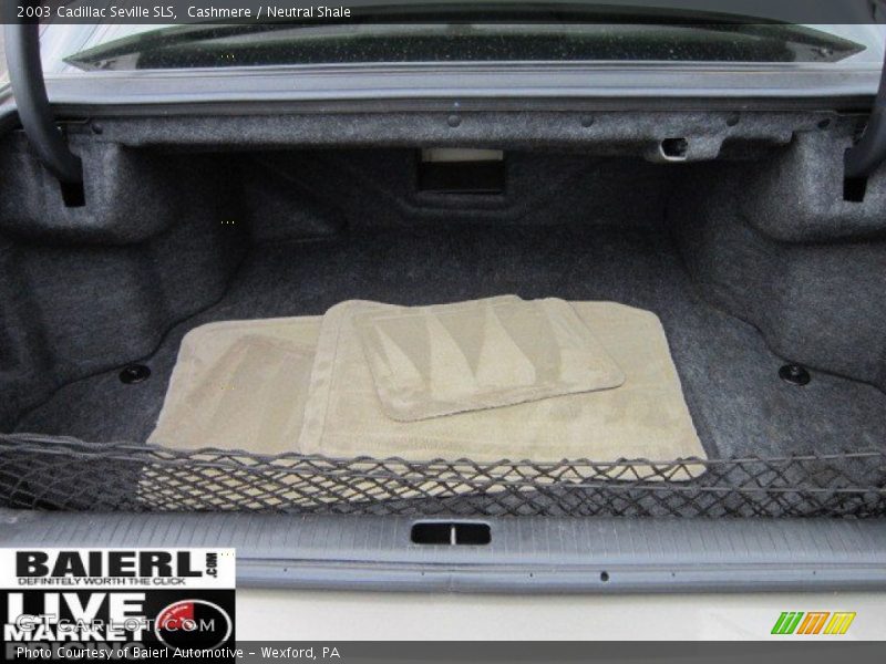 Cashmere / Neutral Shale 2003 Cadillac Seville SLS