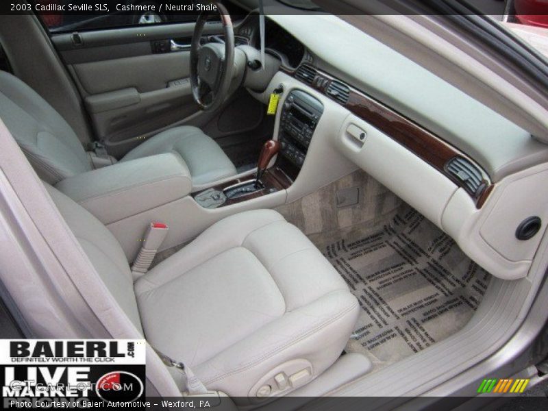 Cashmere / Neutral Shale 2003 Cadillac Seville SLS