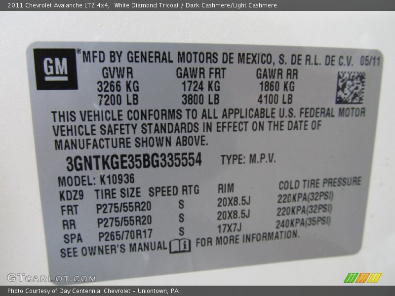 White Diamond Tricoat / Dark Cashmere/Light Cashmere 2011 Chevrolet Avalanche LTZ 4x4
